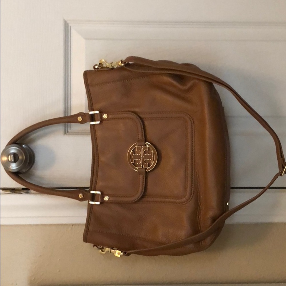 Tory Burch purse like new condition without tags